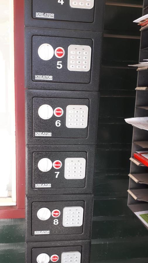 Chalet 4-5 Pers In Epe F16 Van Alle Gemakken Voorzien Max Aantal Volwassenen Is 4 Dış mekan fotoğraf